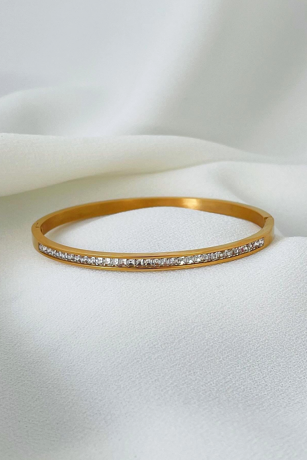 9f2249_15976f6d451c455fb5ddf19dd62847a6mv2