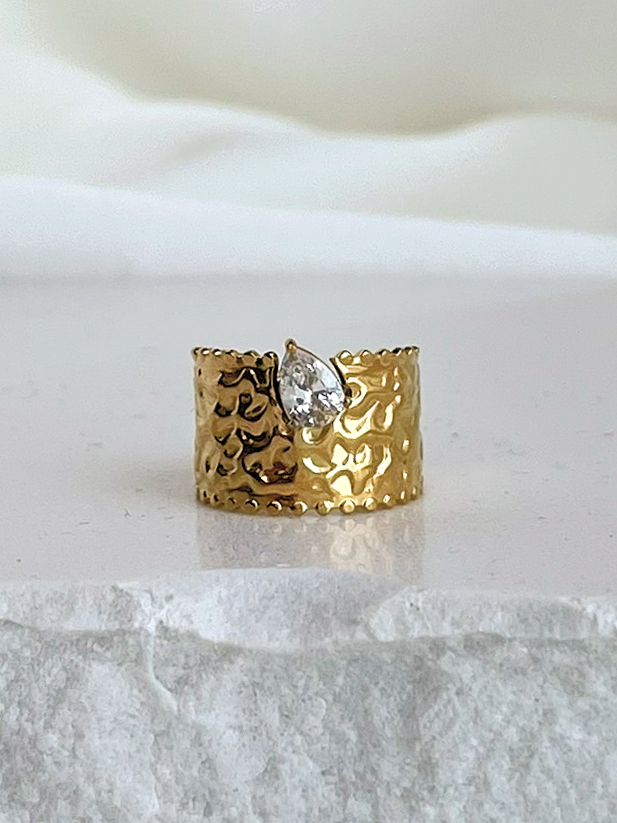 9f2249_e89ece79479c4b07a1351f17c27687a8mv2